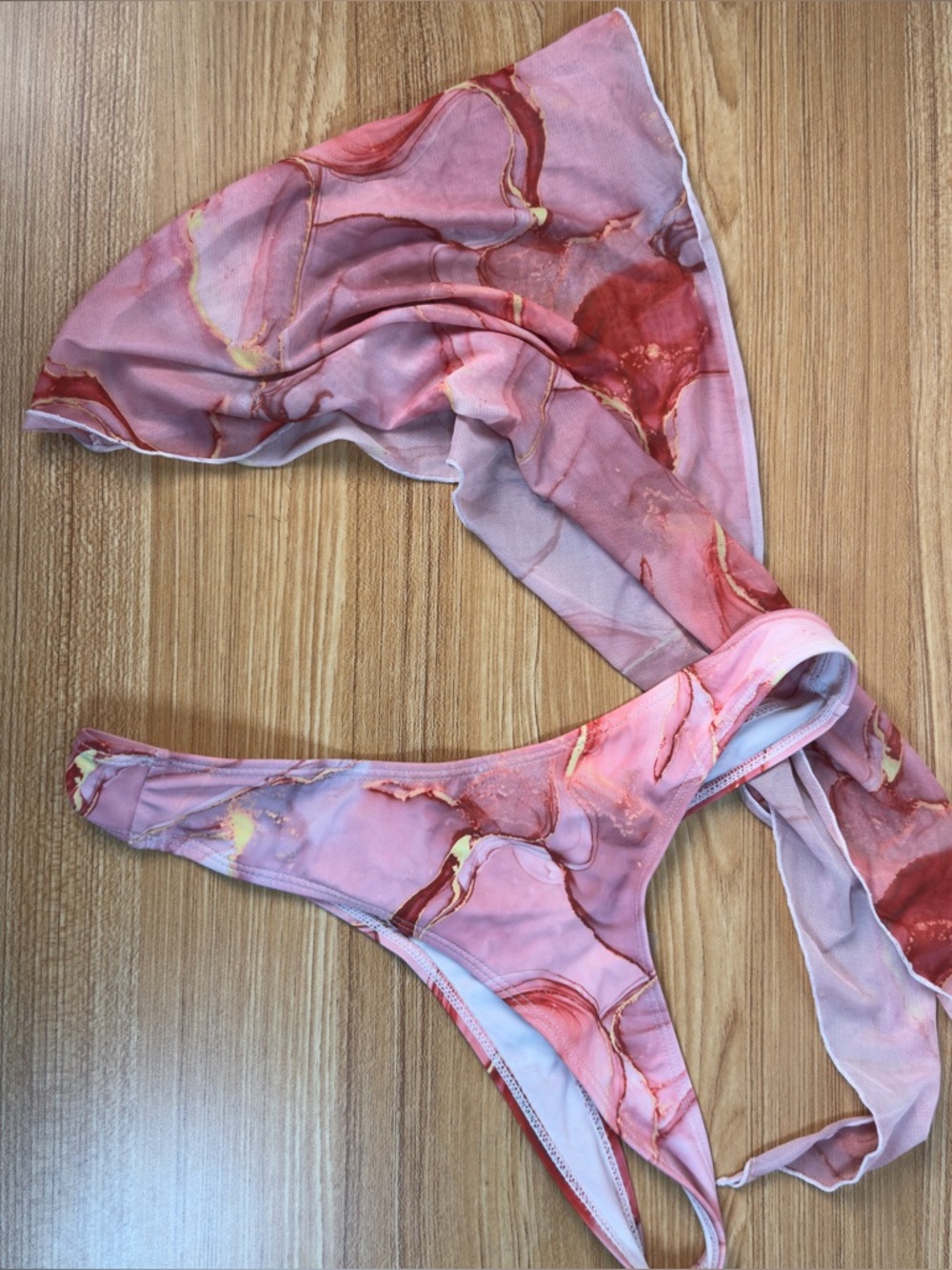 SHEIN Pink Marble Print Bikini Set